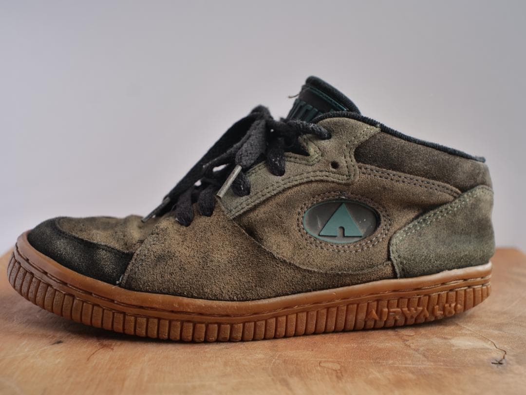 ヴィンテージ】90's エアウォーク SORRY スケートシューズ - メルカリ