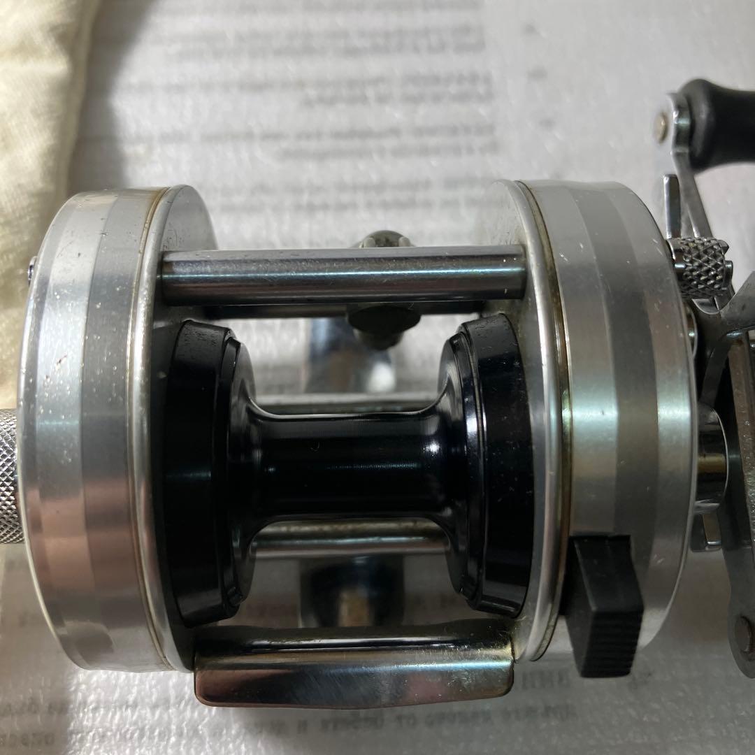 値下げ中　アブ　アンバサダー2500C ABU スウェーデン製