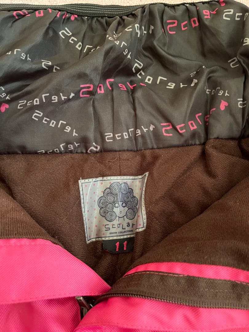 【ScoLar スカラー】猫柄　スキー　スノボ　ウェア　11号 Lサイズ