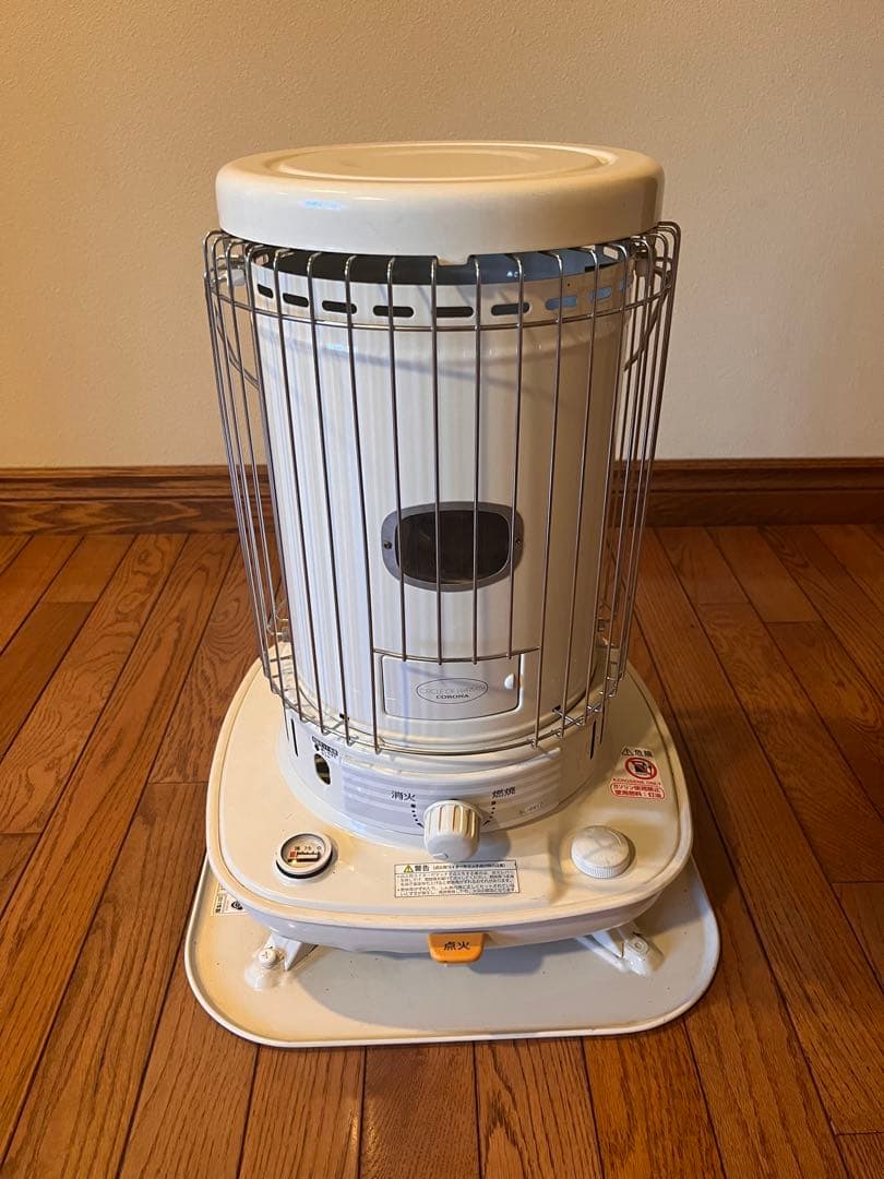 美品！だるまストーブ 灯油ストーブ 3000円の五徳付き 円筒形 ホワイト