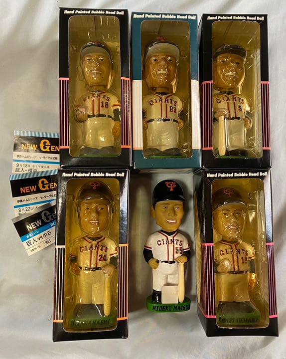 【超希少】読売ジャイアンツ　巨人　栄光の2002年 フィギュア ボブルヘッド6体