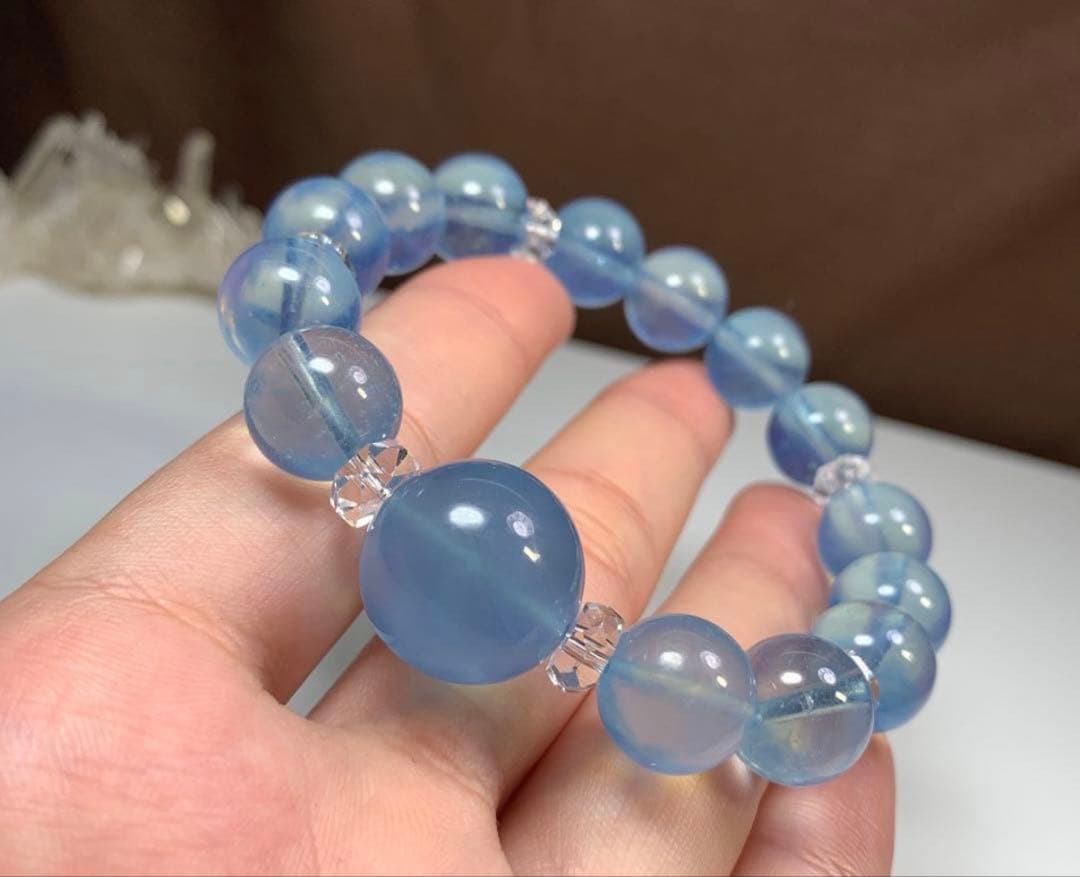 先行SALE☆アクアマリン・デザインブレスレット