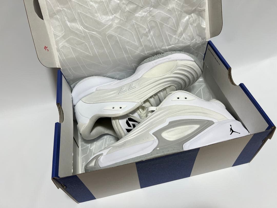 【未使用】ルカ3 TB PF ジョーダン　25.5cm