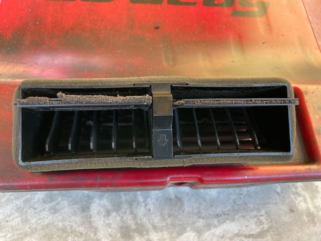 R32スカイライン エアコン吹き出し口