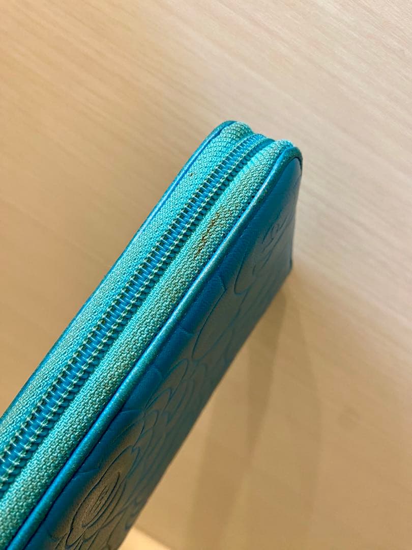 シャネル CHANEL ラウンドファスナー 長財布 カメリア レザー ブルー