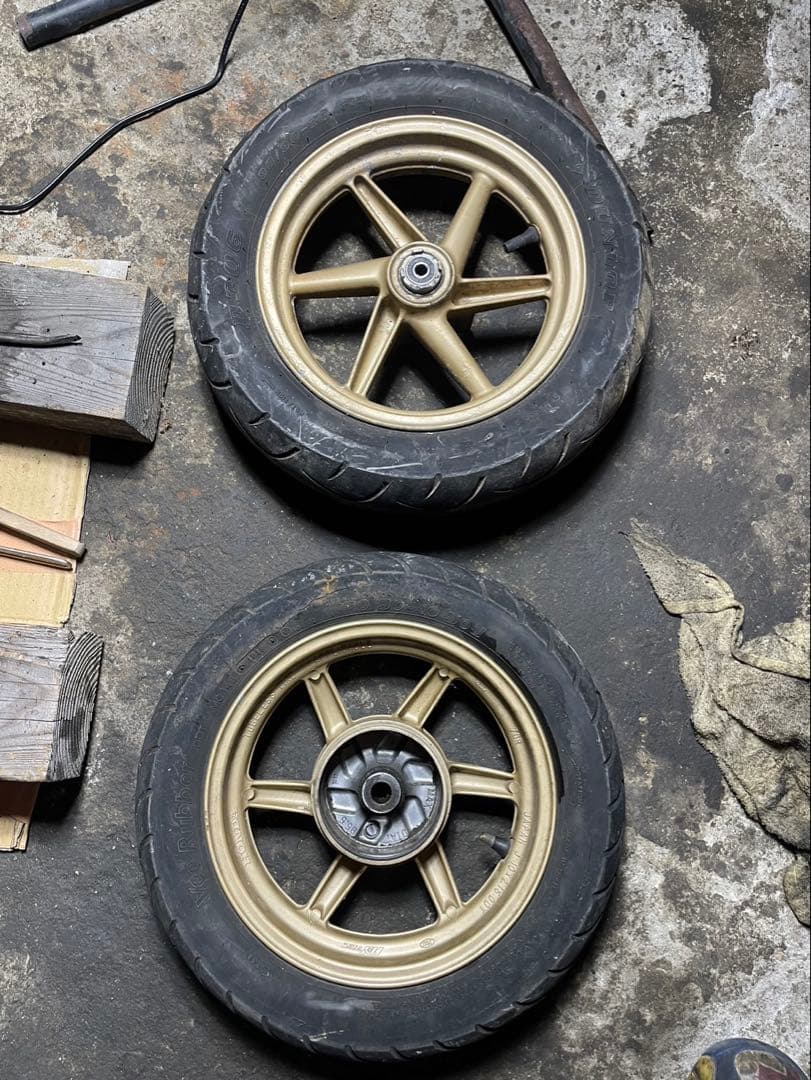 ライブディオZX af35 純正ホイール