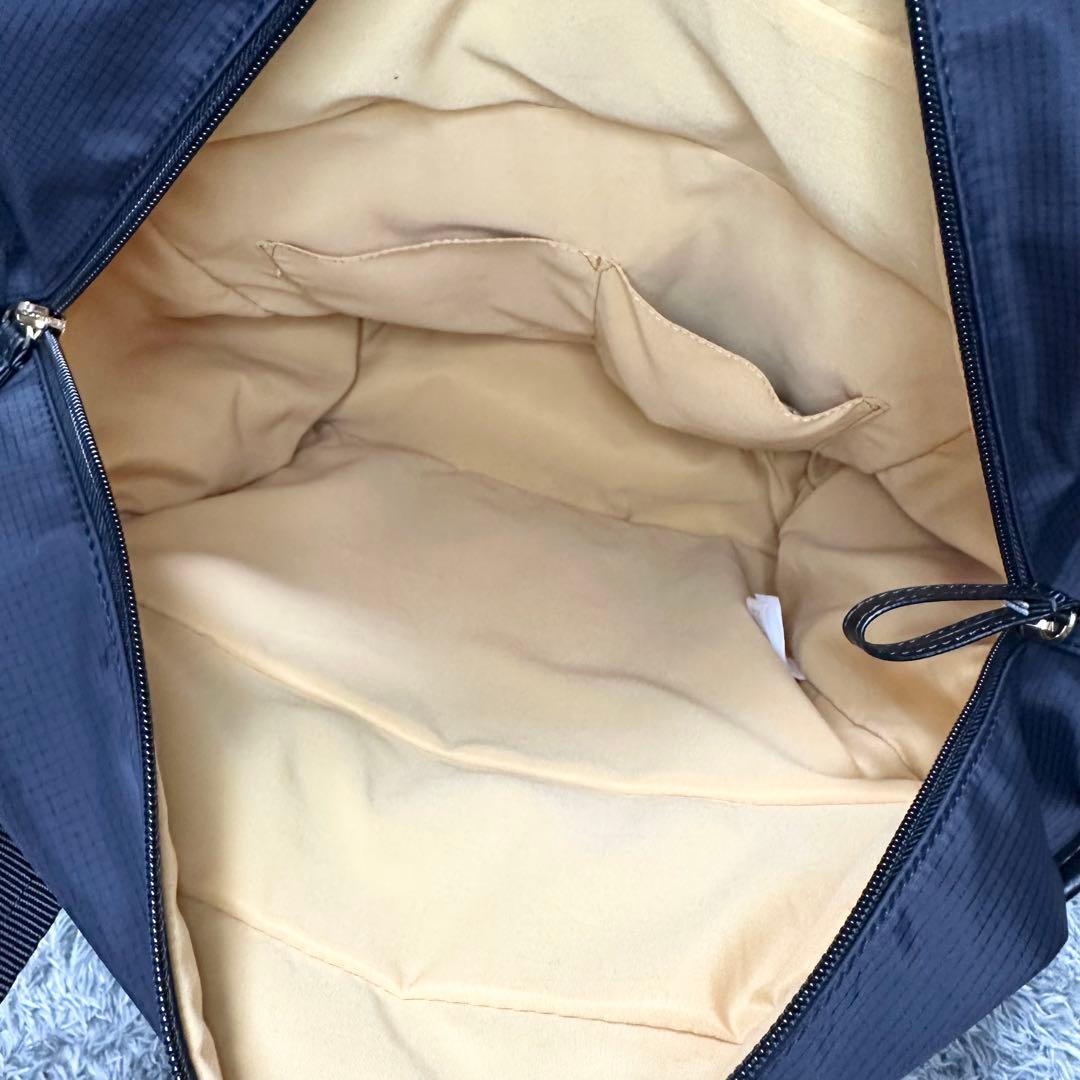 【極美品】スワニー キャリーバッグ 4輪ストッパー付　黒　リボン