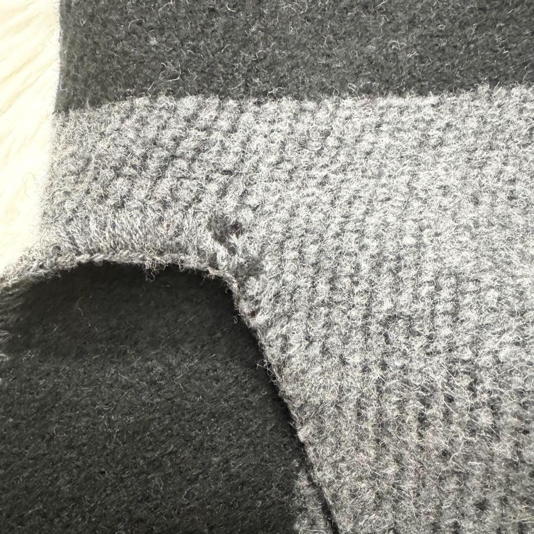 バーバリー Burberry メガチェック ケープマント カシミヤ混 グレー