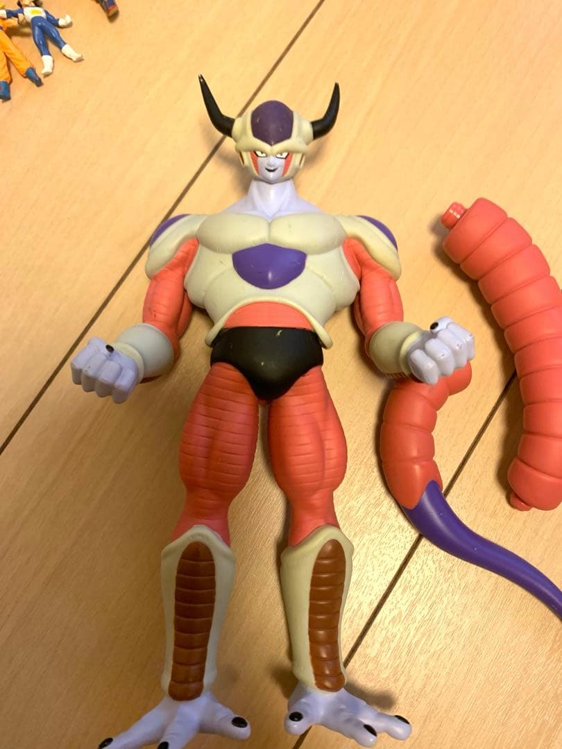 ドラゴンボール　ワンピース　ポケモン　フィギュア　大量　まとめ売り　ジャンク