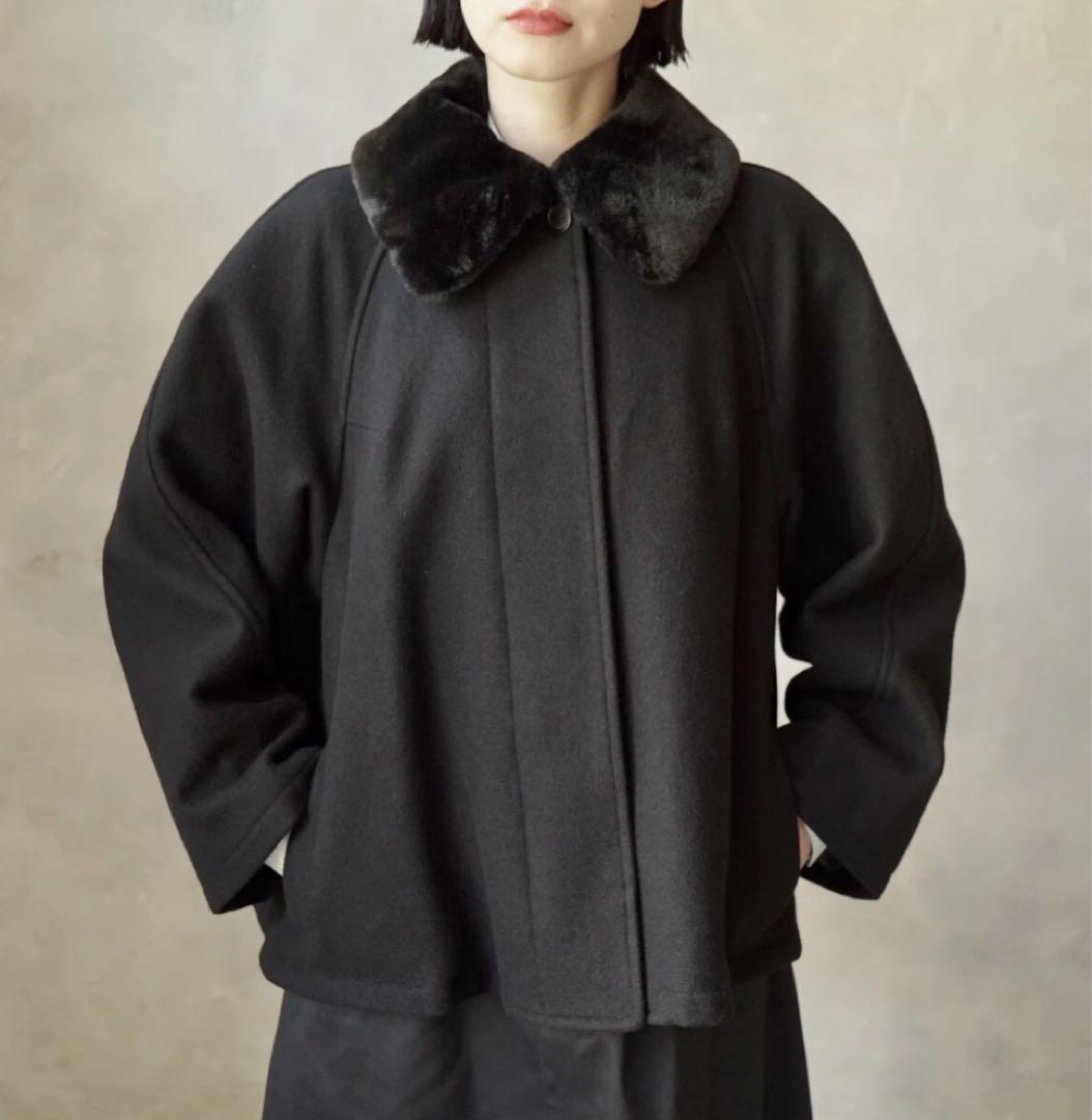 【匿名配送】 foufou ファーカラーハーフコート