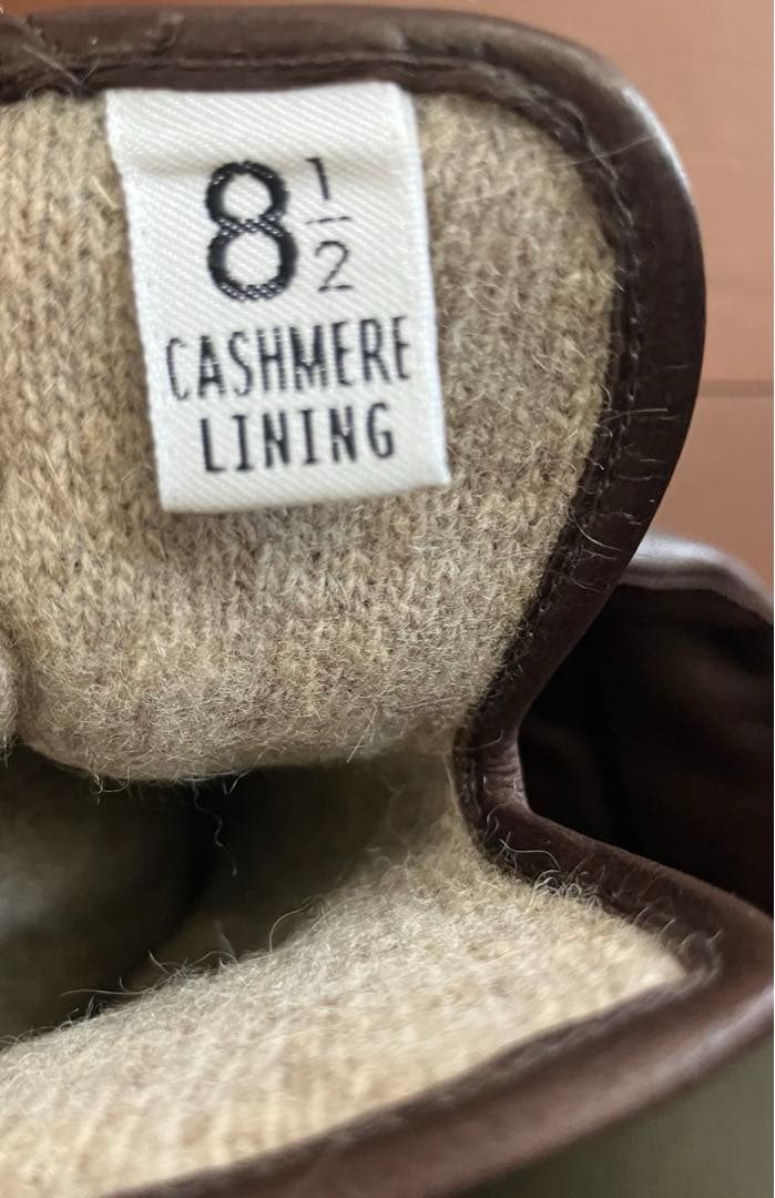 sermoneta glovesスエード本革　茶色手袋（内側カシミア）