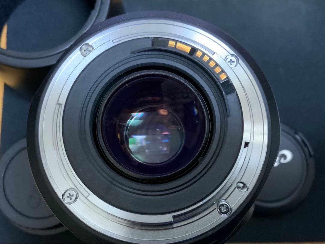 Canon EF 75-300mm f/4-5.6 III ズームレンズ