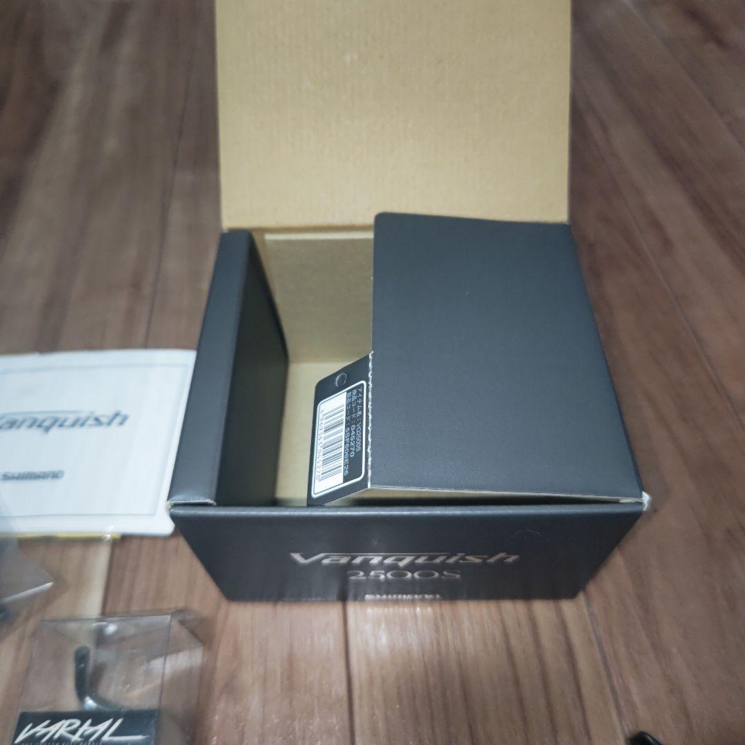 シマノ 23 ヴァンキッシュ 2500S VARIAL軽量ノブ　相場に値下げ