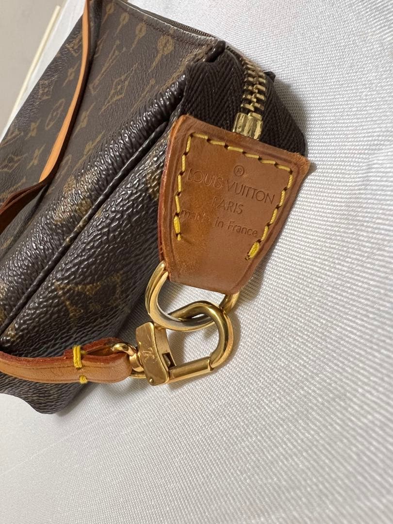 ルイ・ヴィトン アクセソワール ポシェットM40712