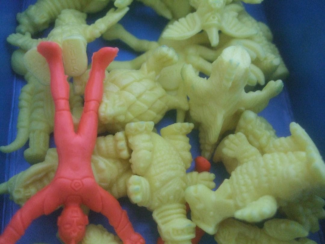 ウルトラマン 新・怪獣カセット 20体セット(22あり)未使用