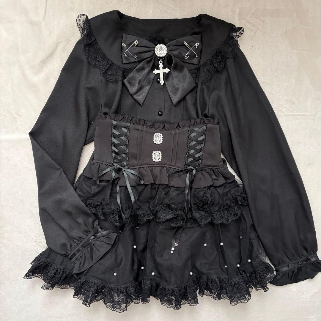 地雷 マーズ セーラーブラウス 十字架リボン ノエミー スカパン セットアップ