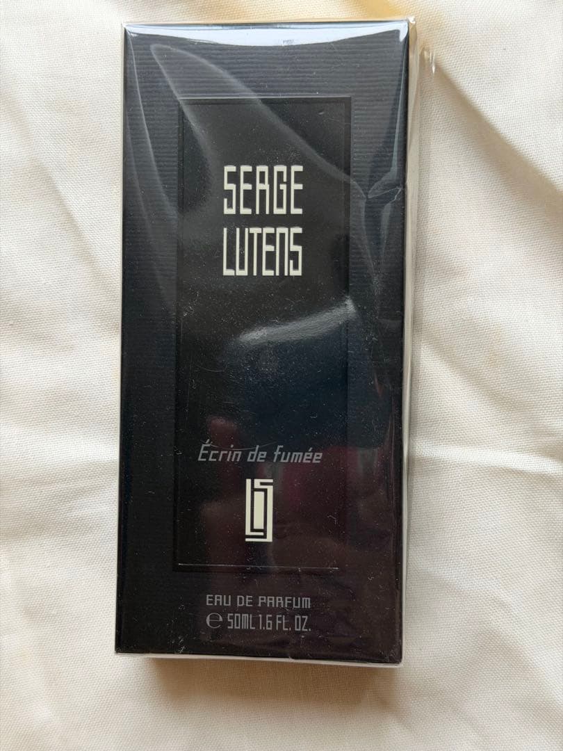 セルジュルタンス エクランドゥフュメ オードパルファン 50ml