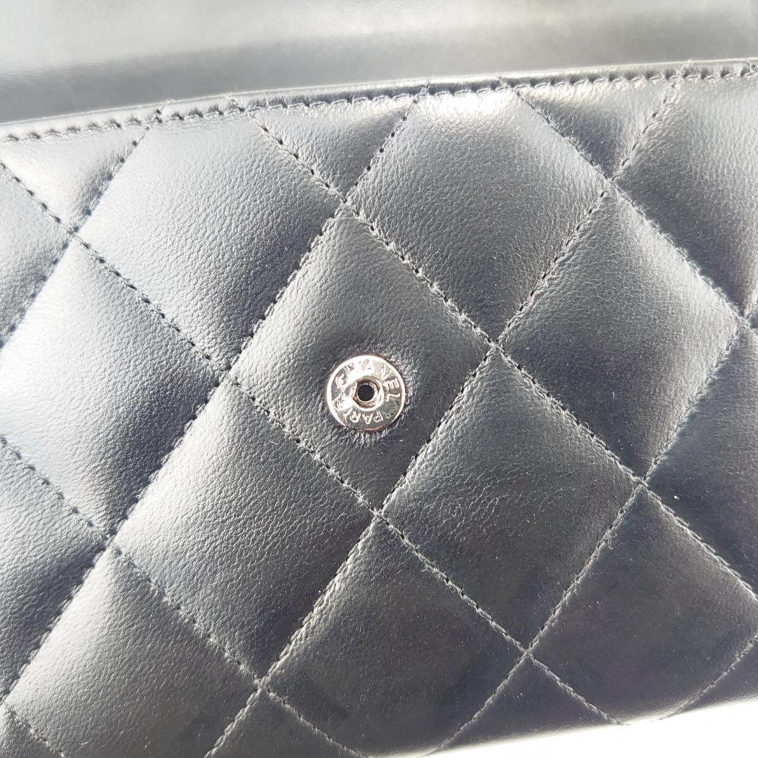 【美品】シャネル　マトラッセ　フラップ長財布　ラムスキン　1208