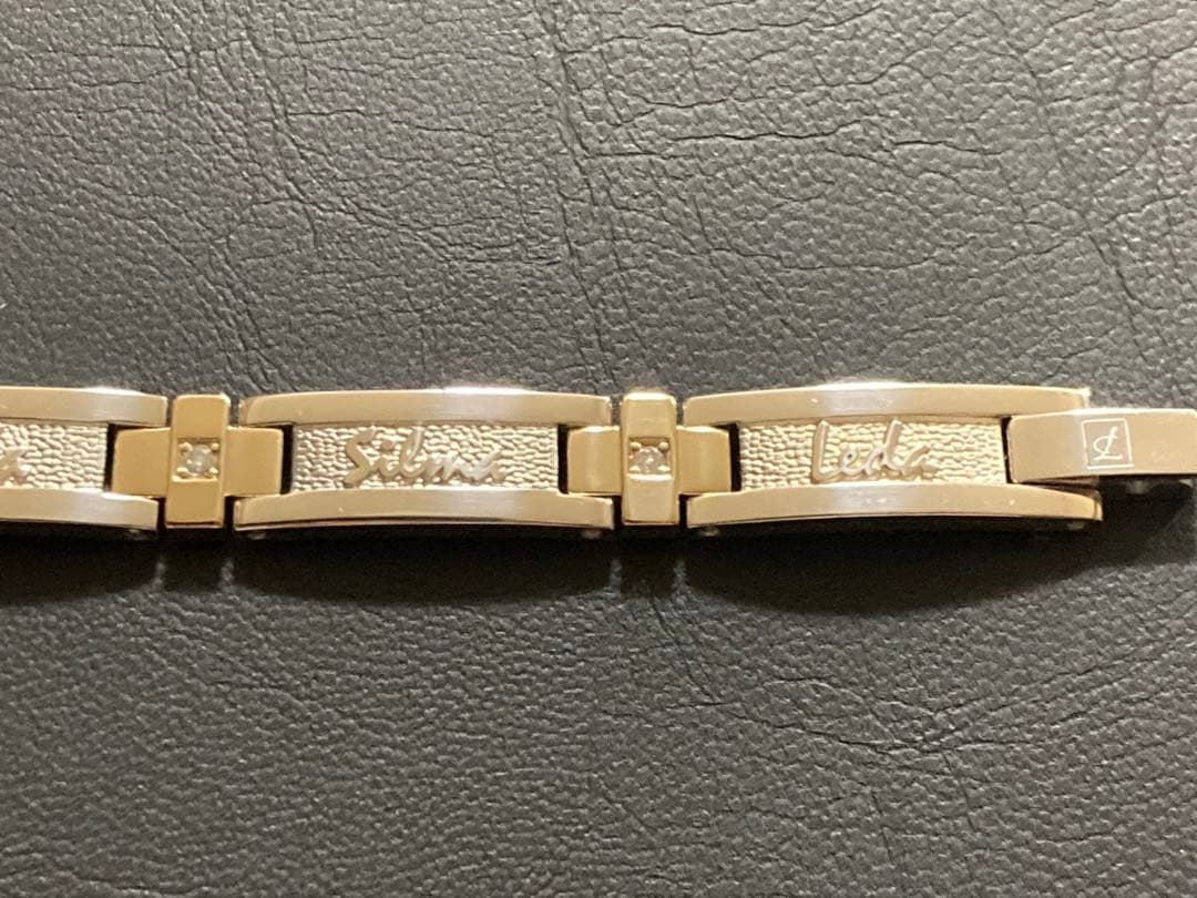 プチシルマのジュエリーコレクション ハンドレッドテニスコンビdi：M レダシルマ