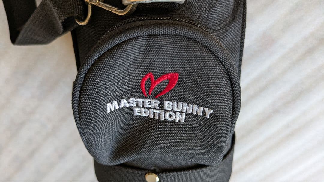 マスターバニー　キャディバッグ型ミニバッグ　黒