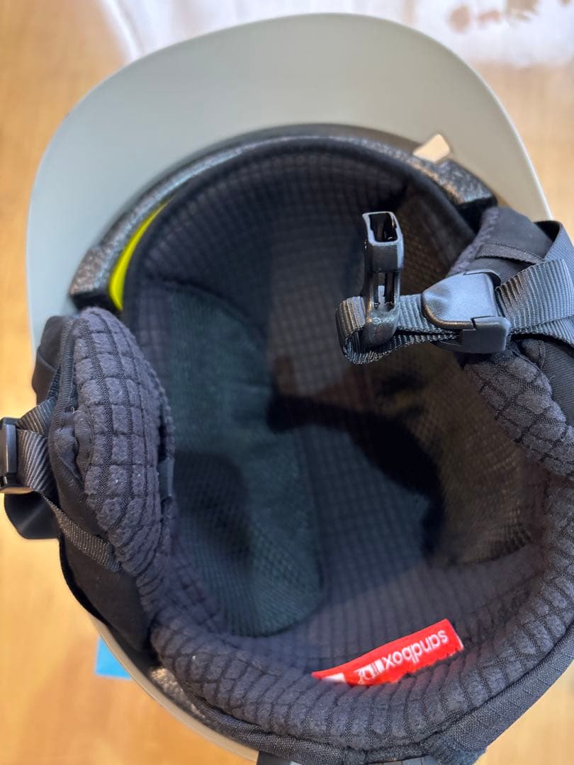 sandbox CLASSIC 2.0  MIPS ヘルメット