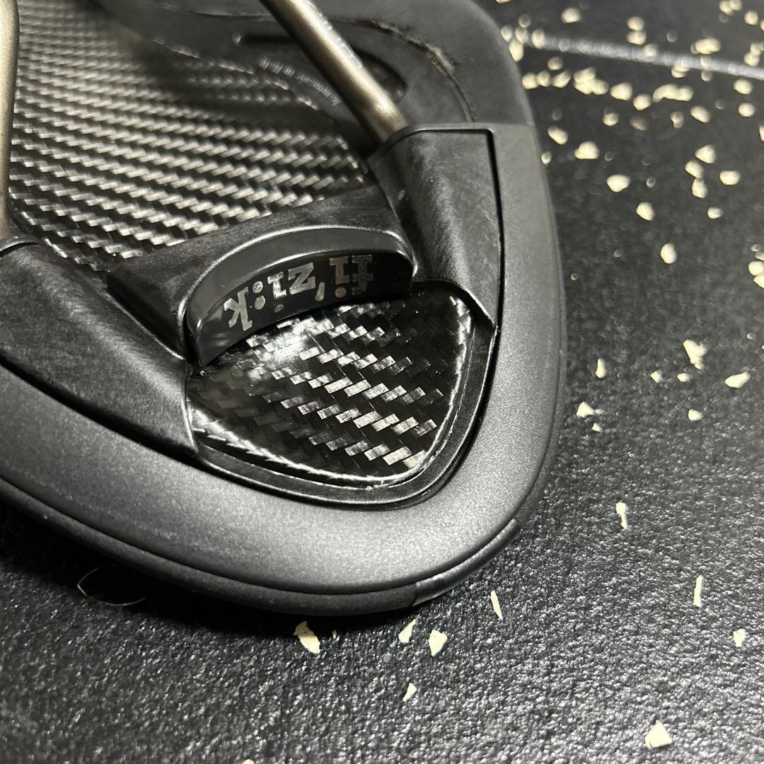 フィジーク　アリオネR3 ラージサイズ