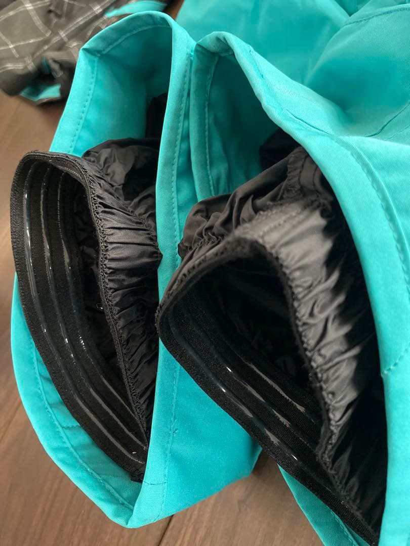 美品 フェニックス スキーウェア上下セット メンズM 黒チェック✖️水色