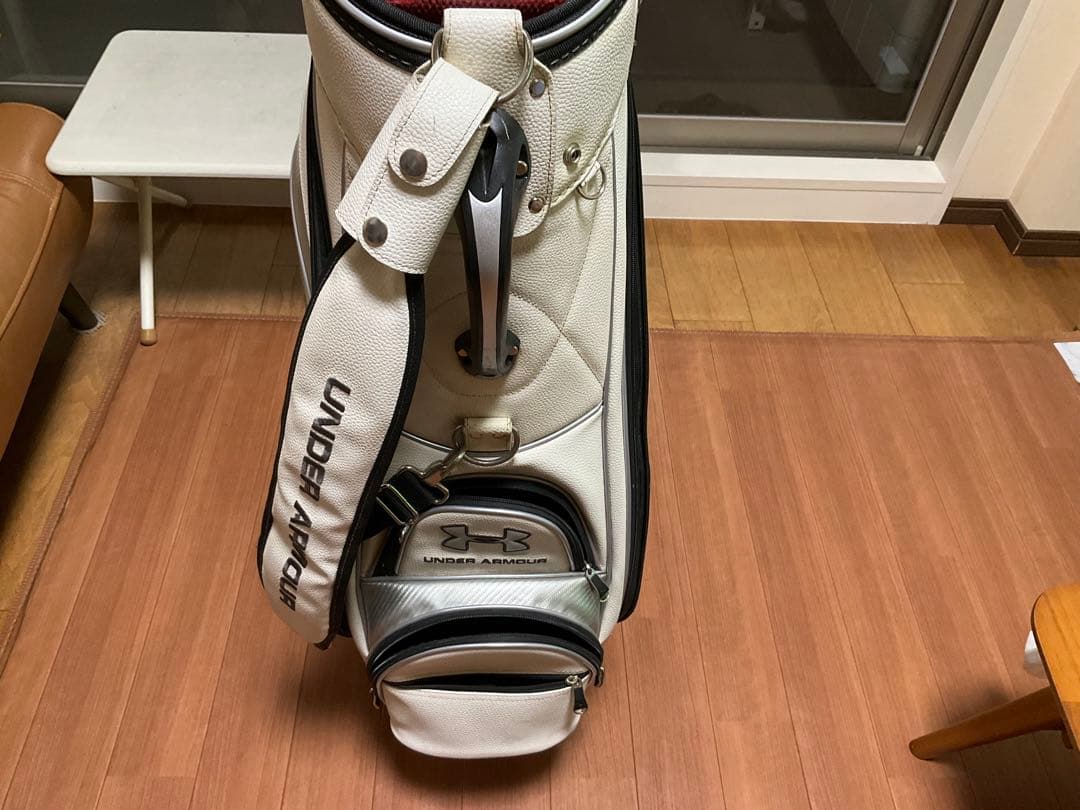 UNDER ARMOUR キャディバッグ ホワイト 9型 UAロゴ ゴルフ