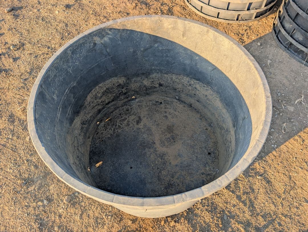 【27個セット】イタリア製 超大型ナーセリーポット 1000L 植木鉢 樹脂製