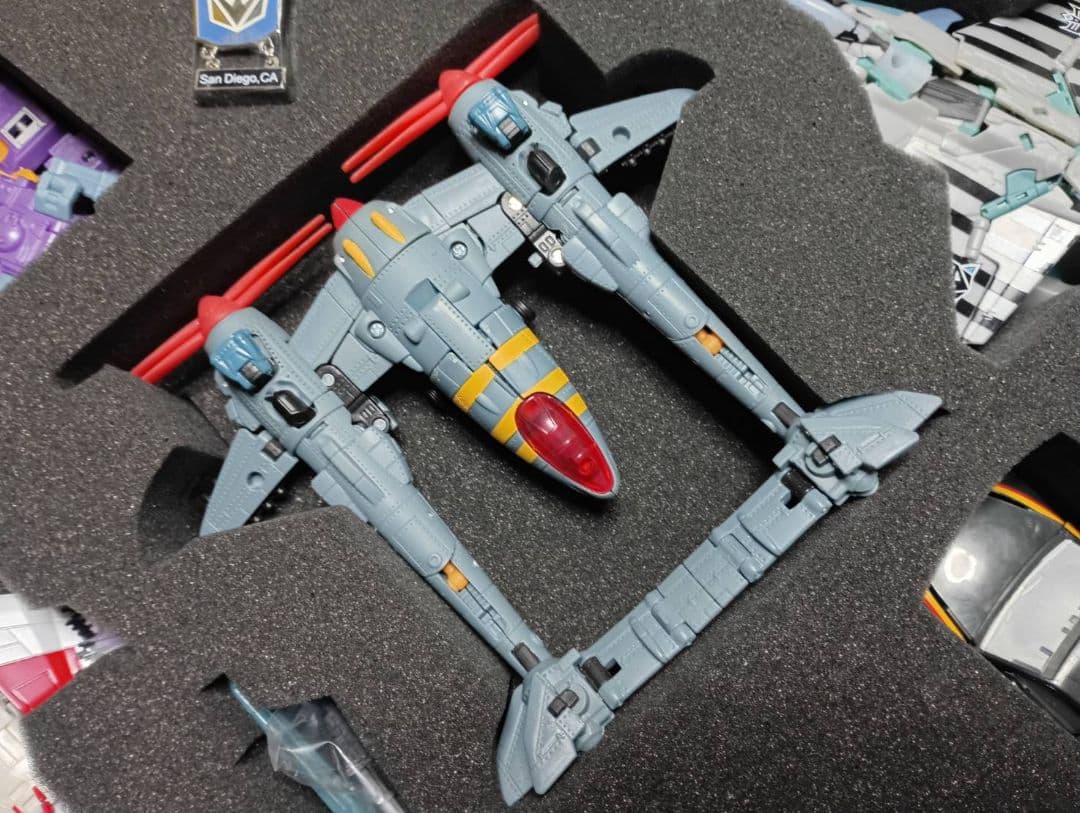 ⚫️トランスフォーマー ボットコン 2013 マシンウォーズ