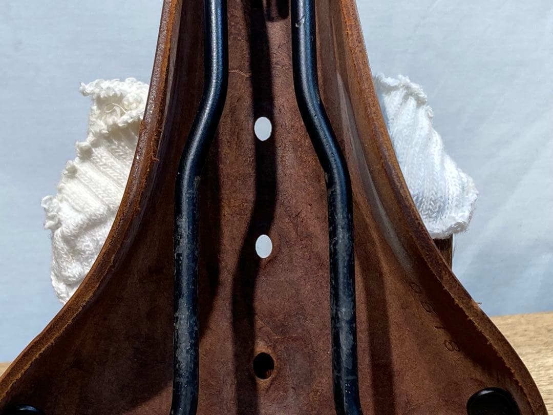 ブルックス B17 チャンピオン スタンダードBROOKS レザーサドルブラウン