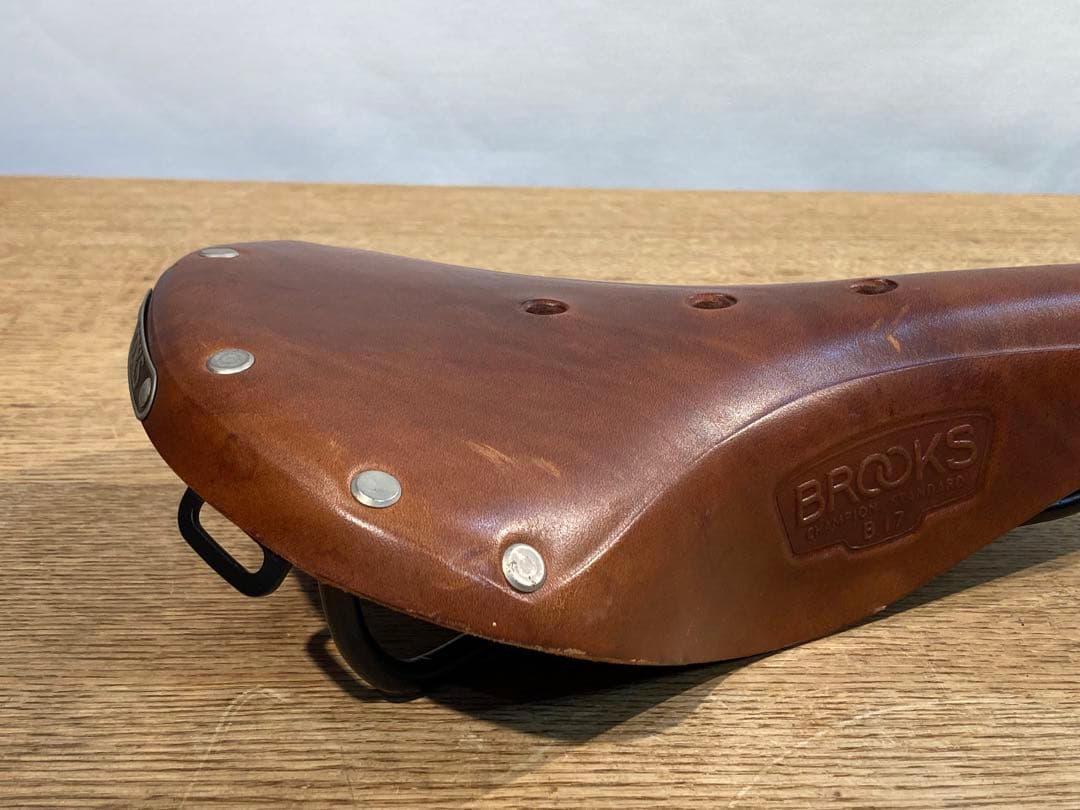 ブルックス B17 チャンピオン スタンダードBROOKS レザーサドルブラウン