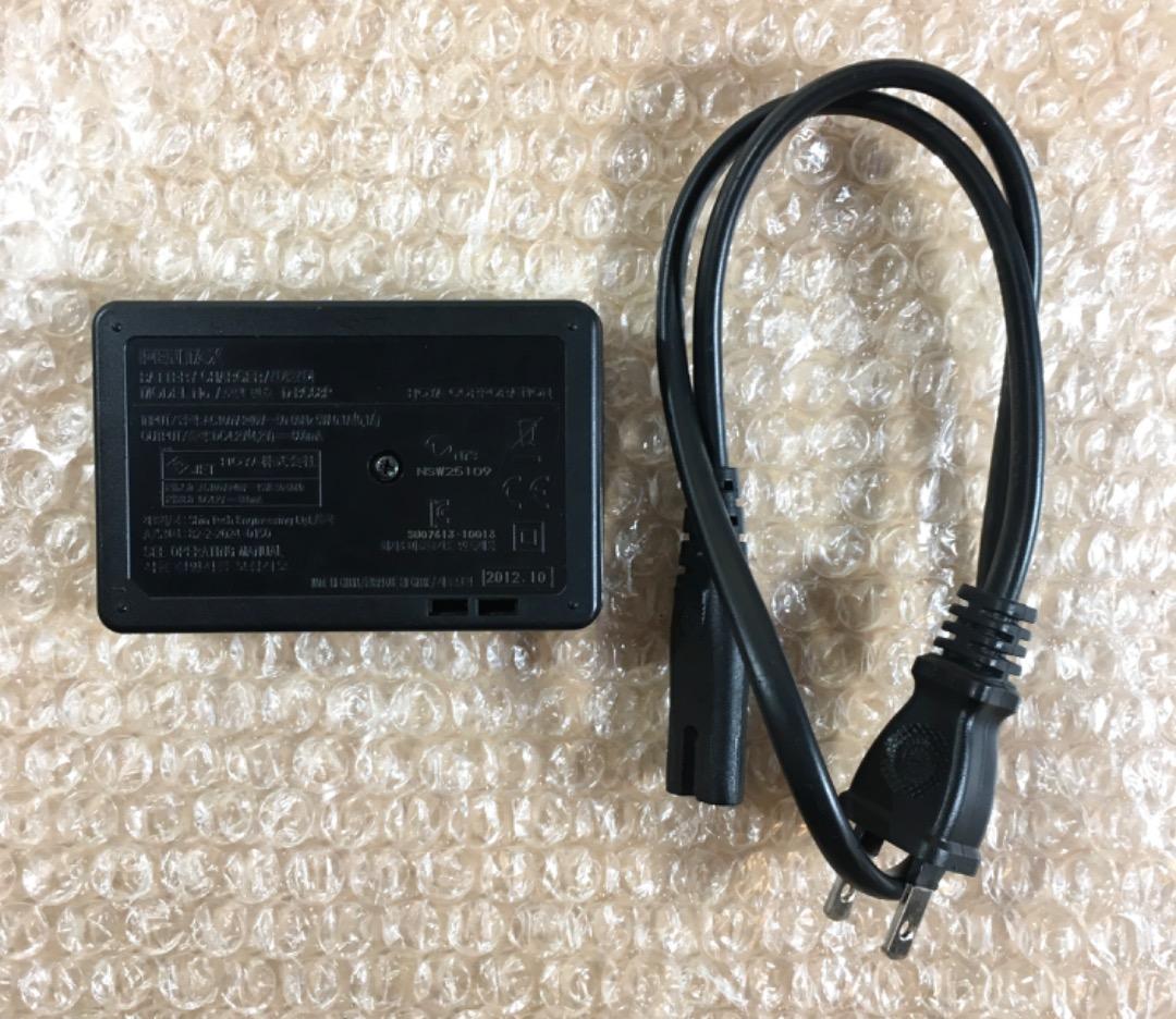 ○［動作確認済み］PENTAX Q10 ミラーレスカメラ 本体 レンズ付き