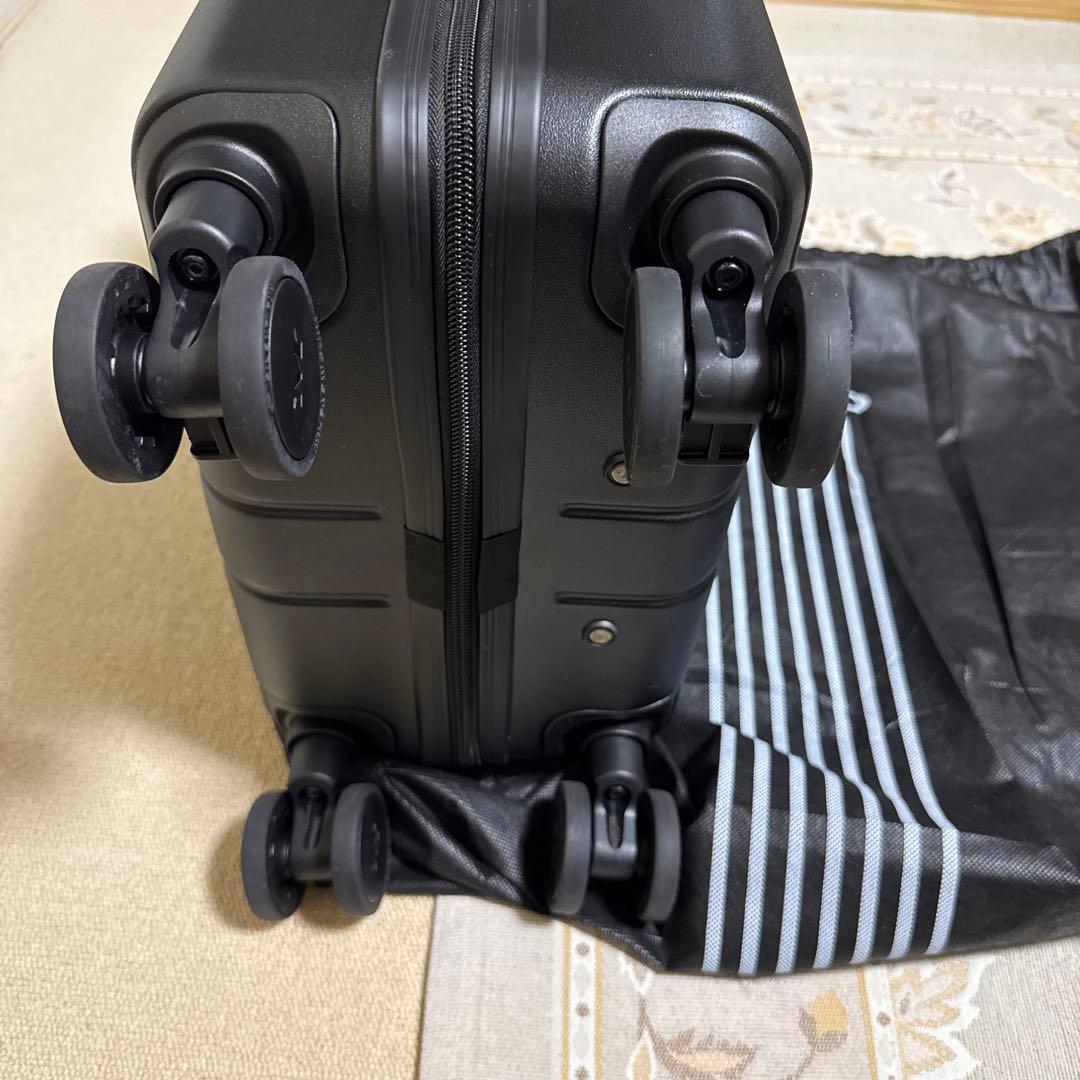 MAIMO キャリーケース　120サイズ　黒　機内持ち込みOK