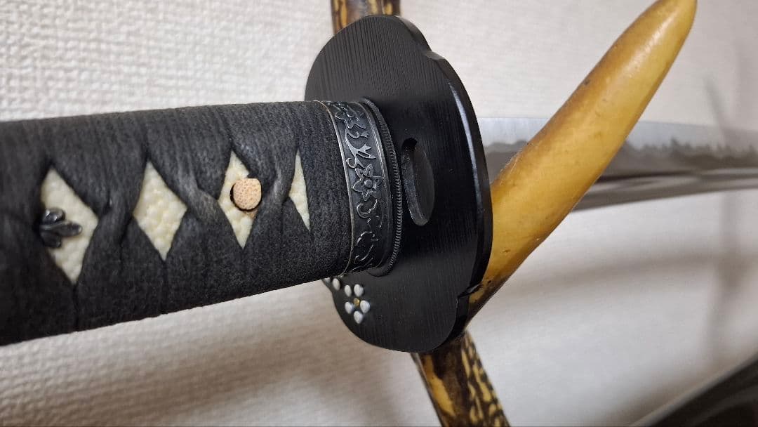 【本格居合刀】定寸 2尺3寸5分 柄長26cm 黒木綿巻