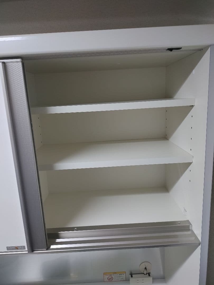 Pamouna（パモウナ）食器棚