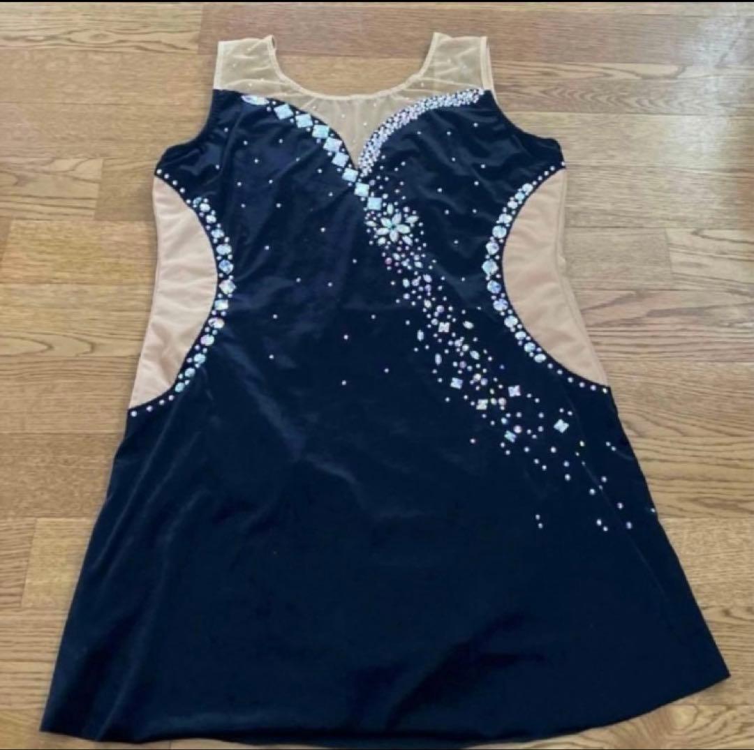 バトントワリング ダンストワール 衣装 LLサイズ - メルカリ