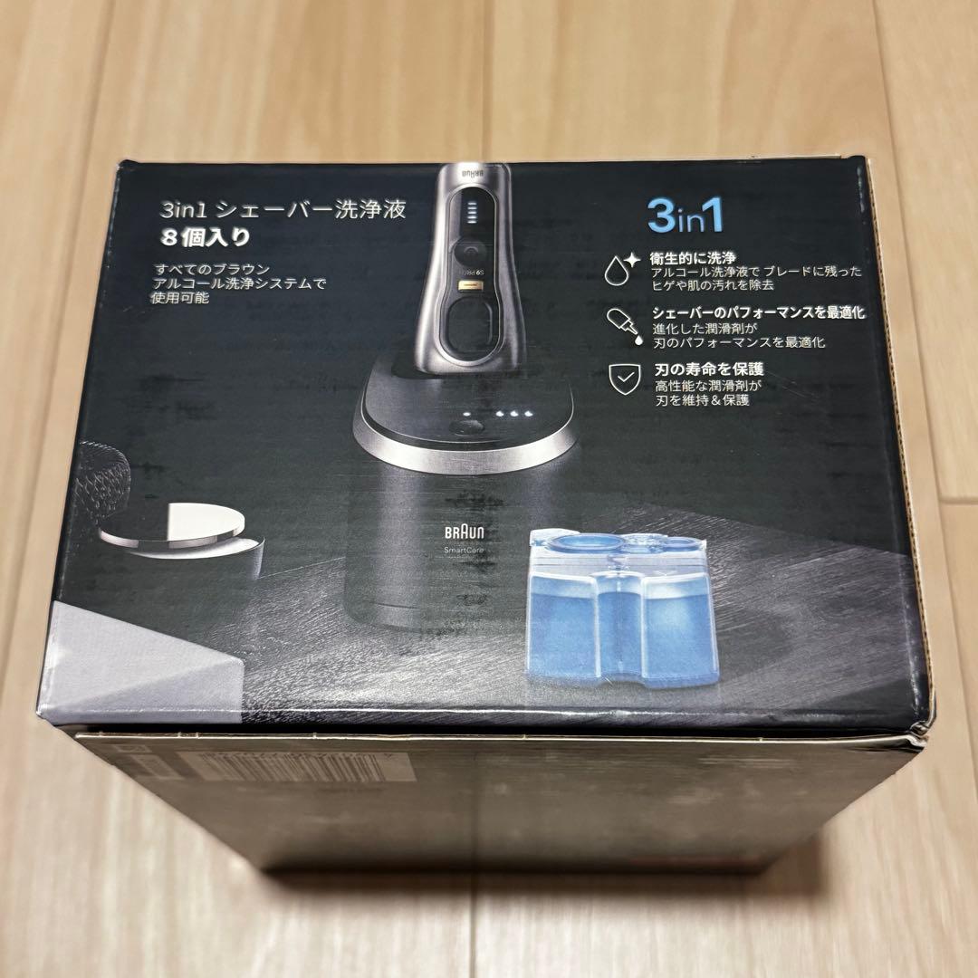 【美品】BRAUN Series 9 SPORT+ [洗浄機+洗浄液8個付き]