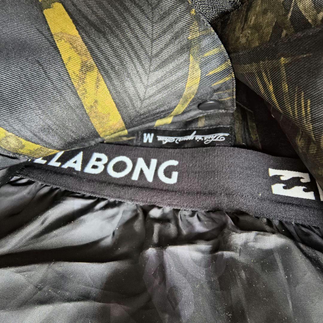 ♠【ビラボン】✨新品未使用　スノボードパンツ　ボタニカルプリント　M