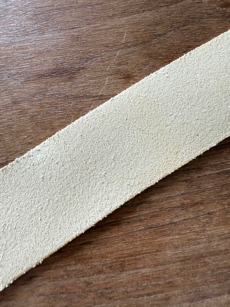 A&S アイボリー Thin buckle belt M