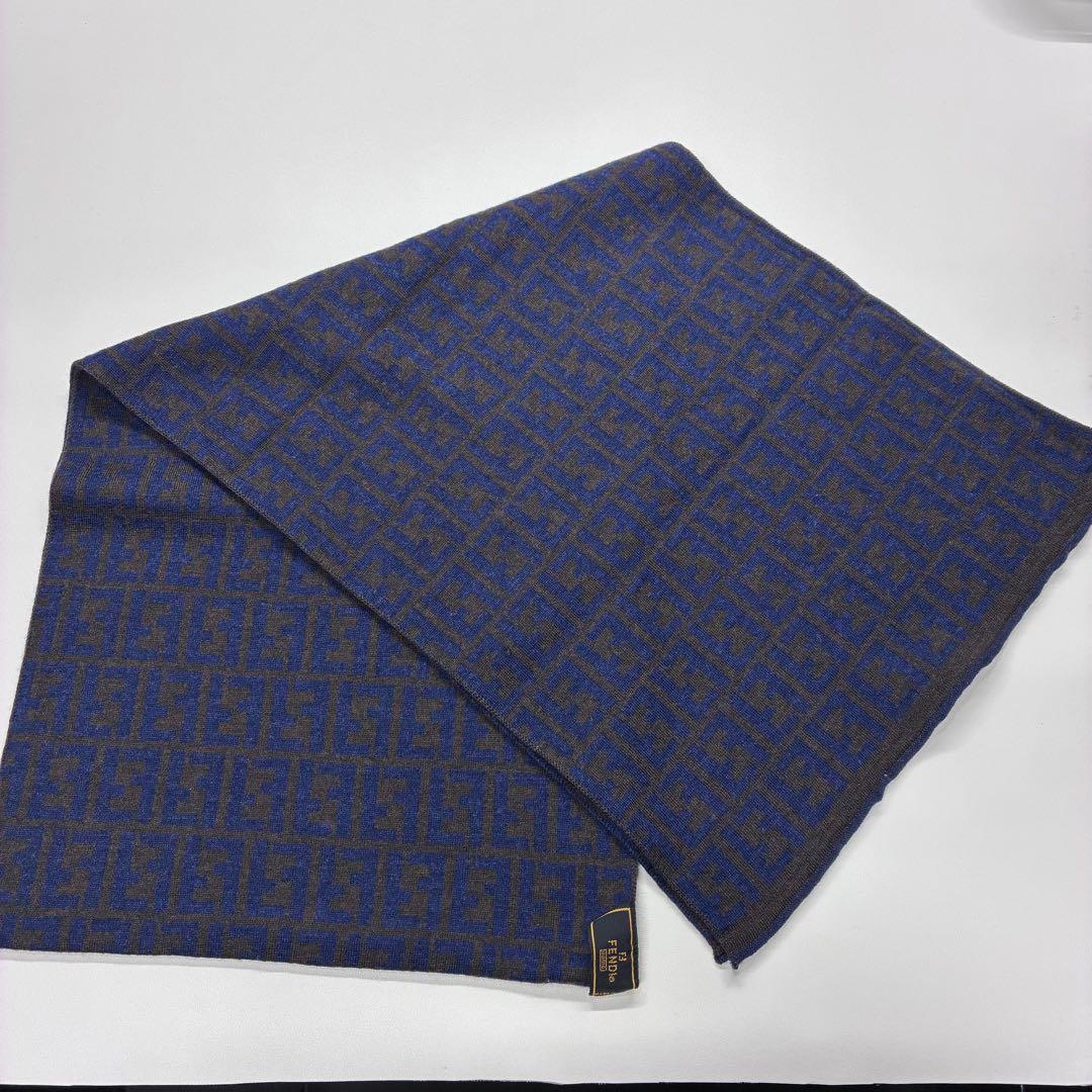 FENDI ズッカ柄 マフラー