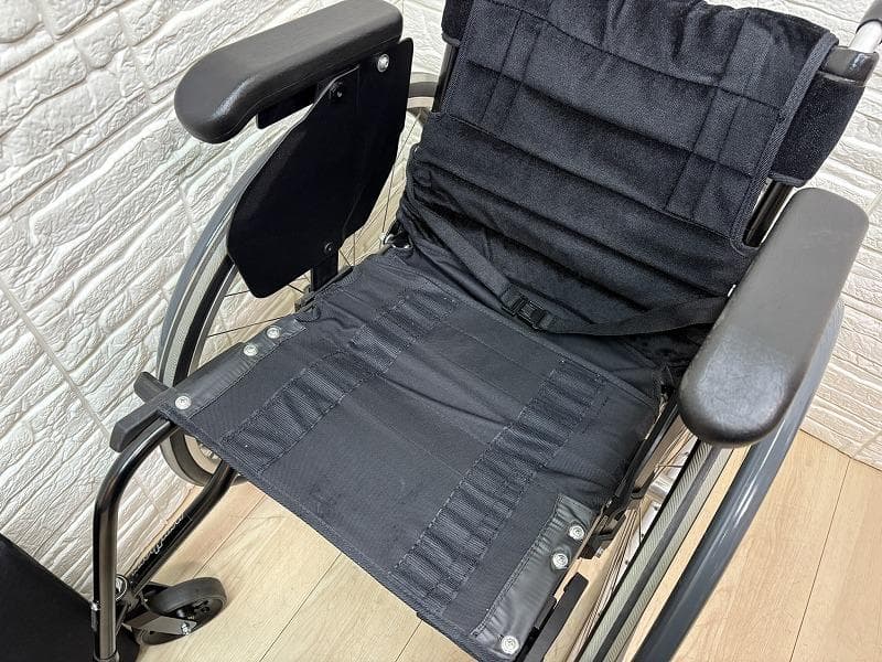 コ*チ様 Panthera パンテーラ 車椅子 s2ショート スウェーデン製 車