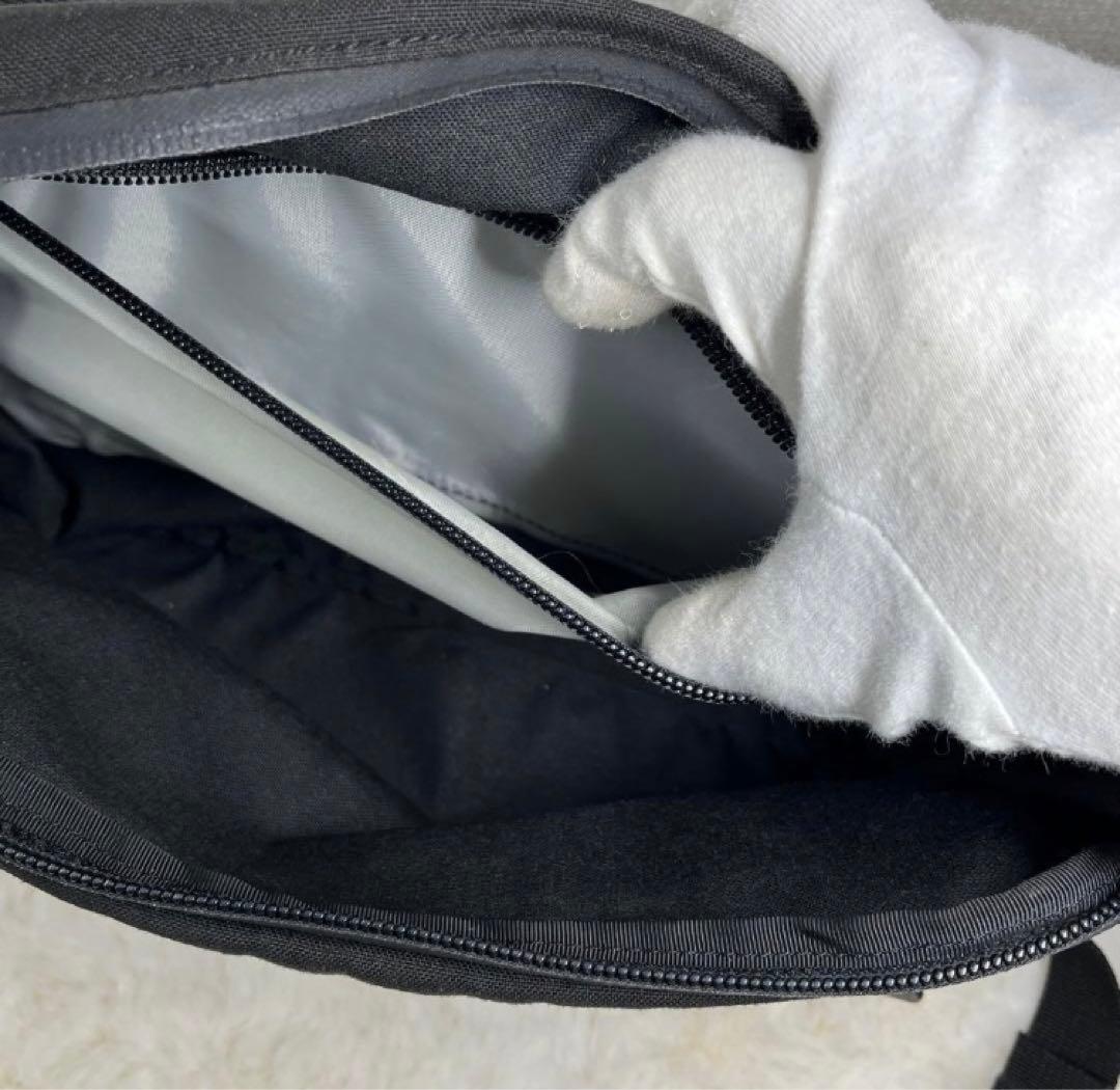 廃盤品 ミステリーランチ ヒップモンキー 米国製 黒 ボディバッグ