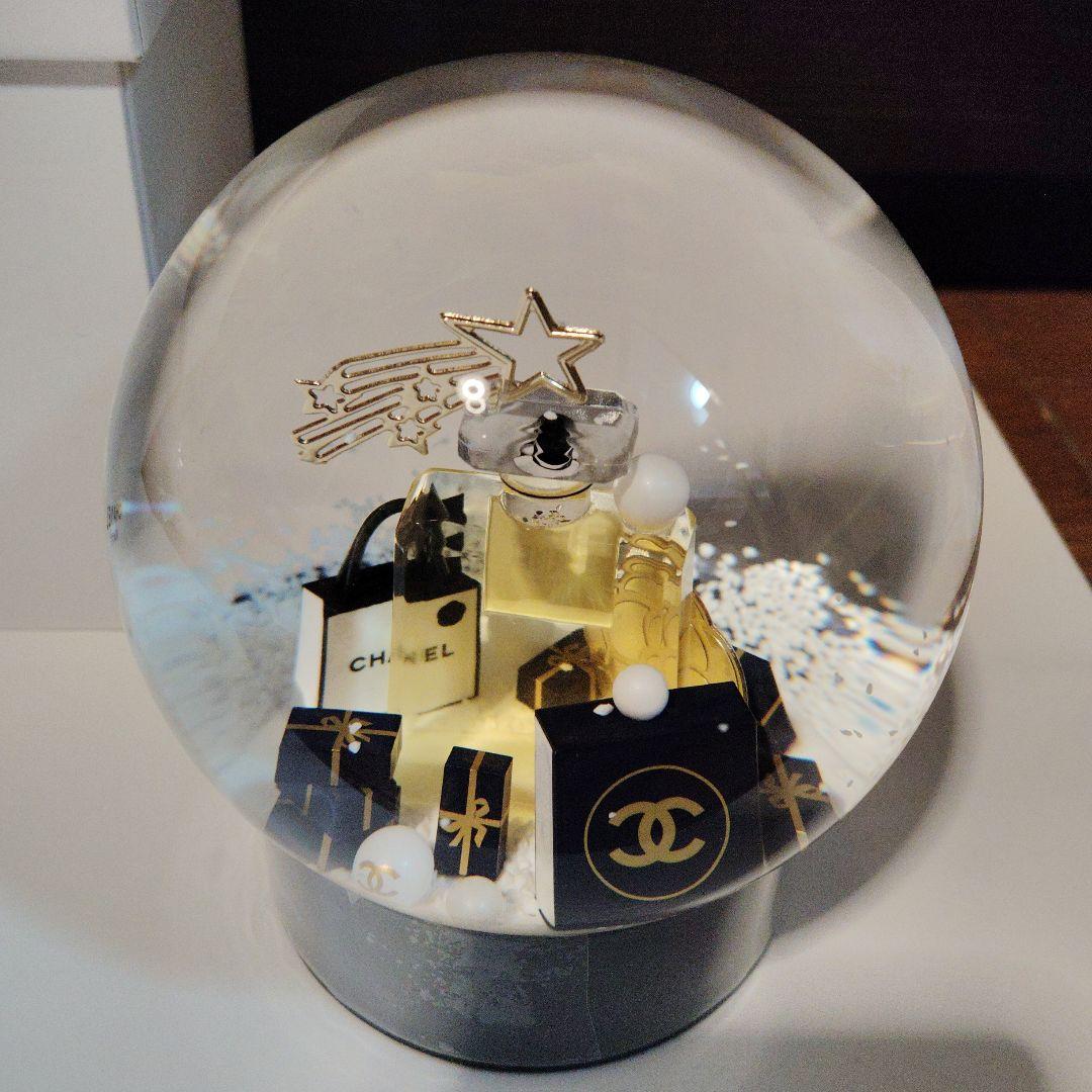 CHANEL ビューティー スノードーム 2025