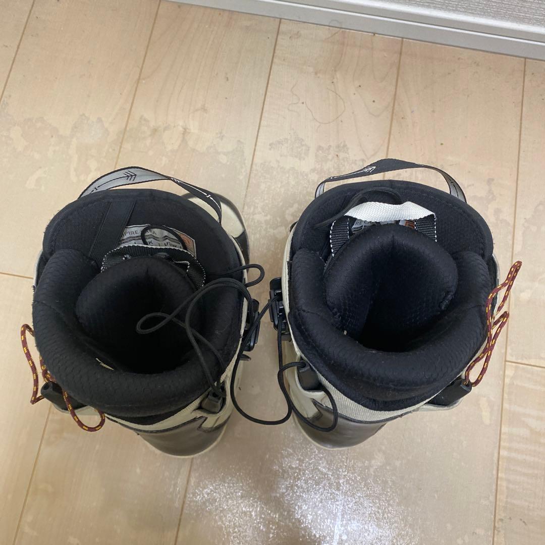 【即日発送】DEELUXE EMPIRE LARA23.5cm 21-22モデル