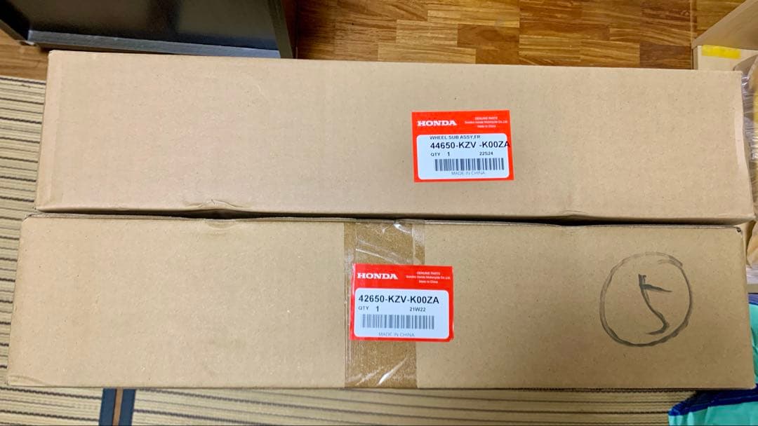 海外仕様 スーパーカブ110（JA44・JA10）純正キャストホイールセット