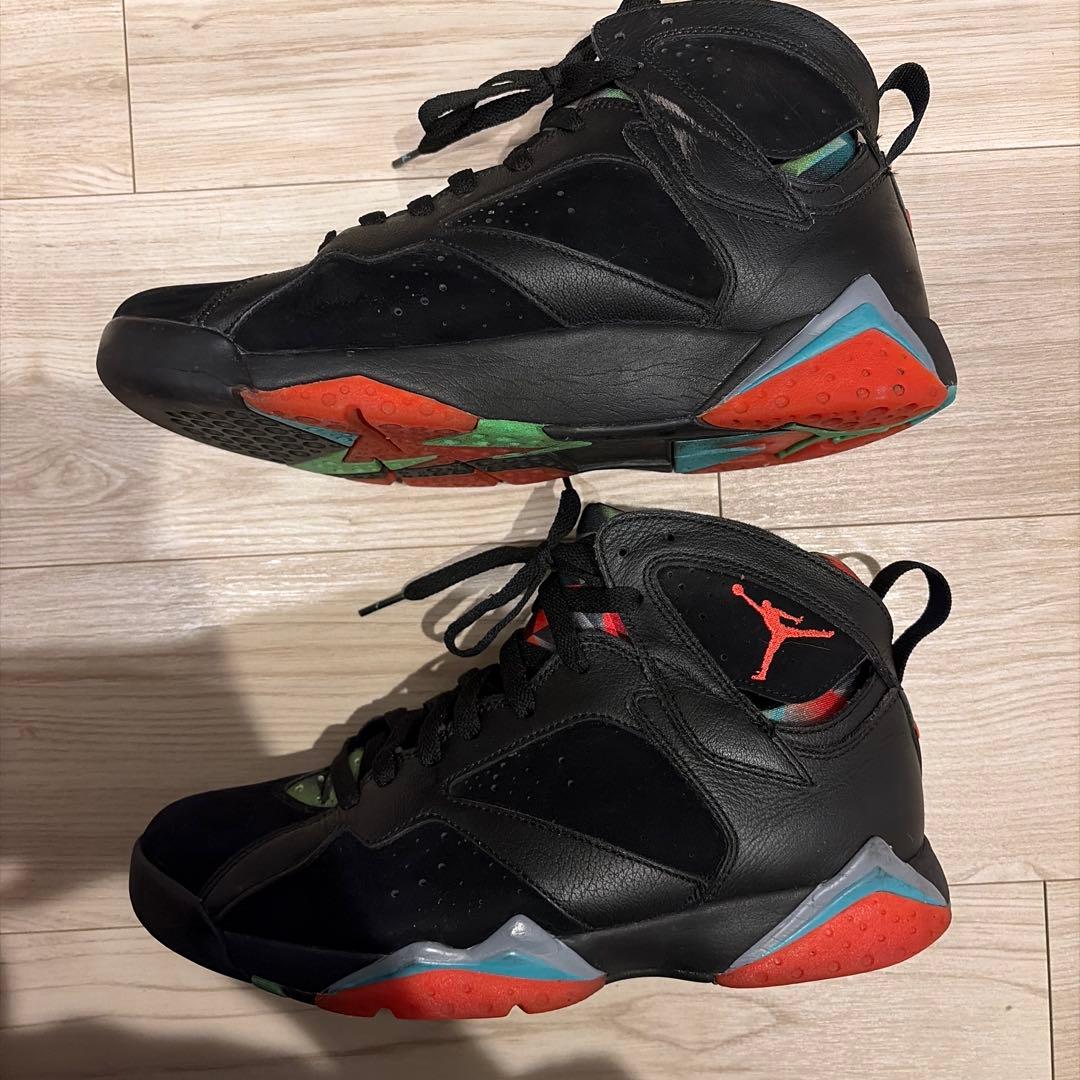 Jordan Air Jordan 7 ブラック/レッド/グリーン