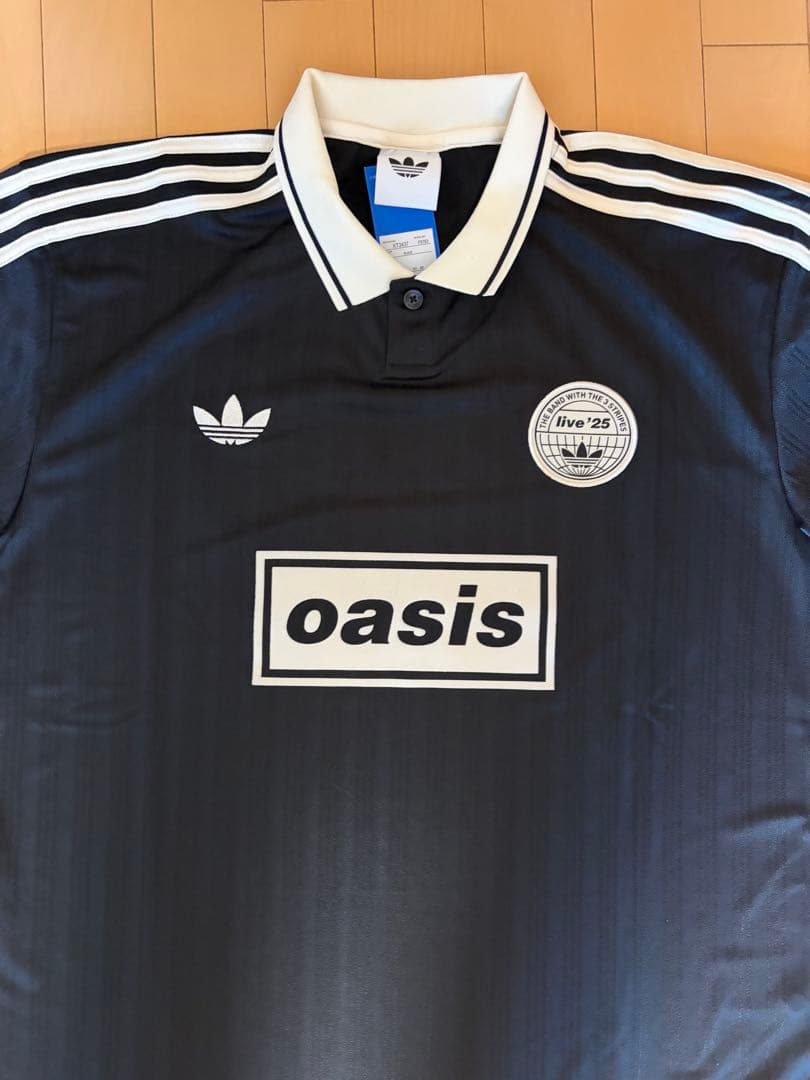 新品 adidas Oasisツアージャカード ジャージ　日本限定