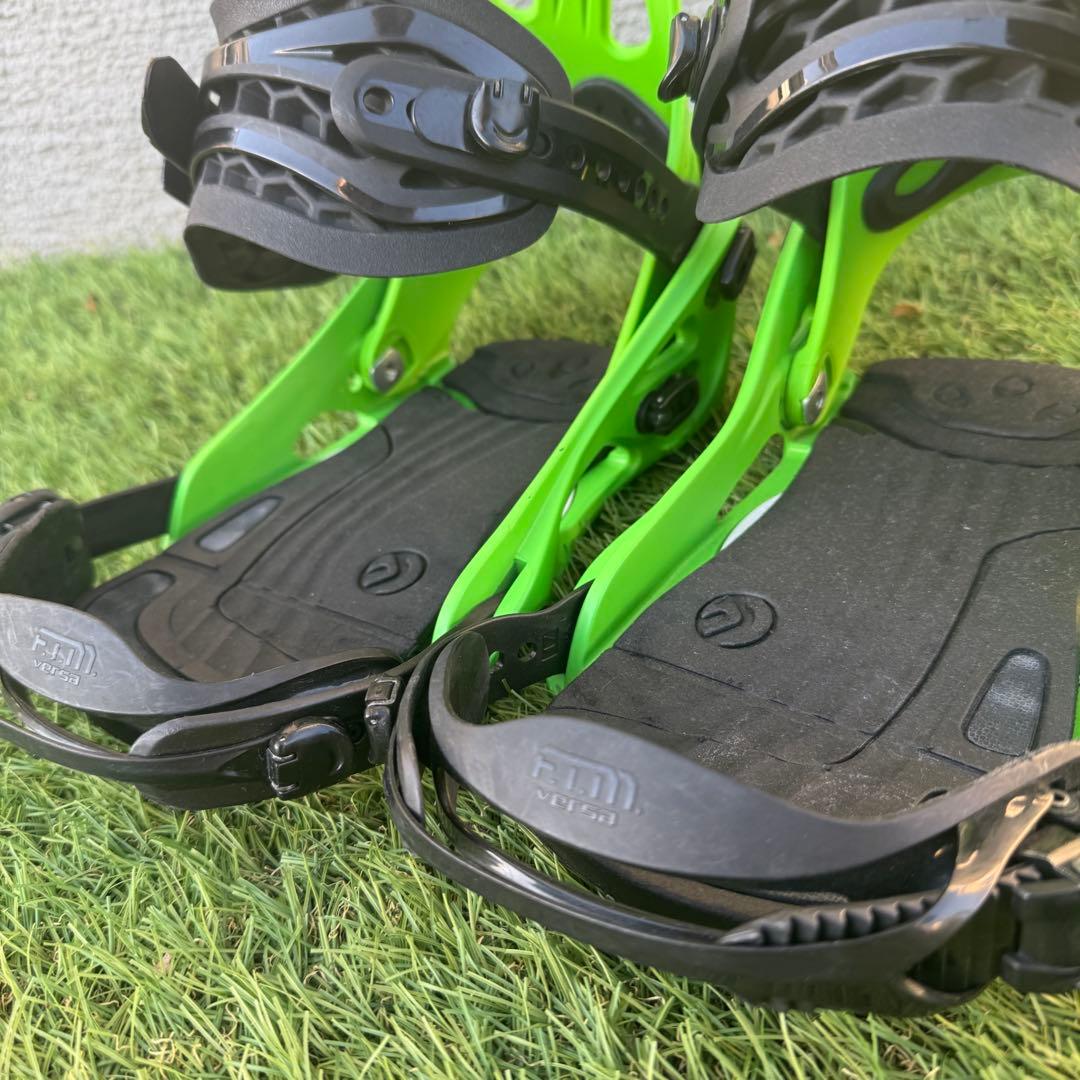 希少カラー　FLUX DS バインディング グリーン SM