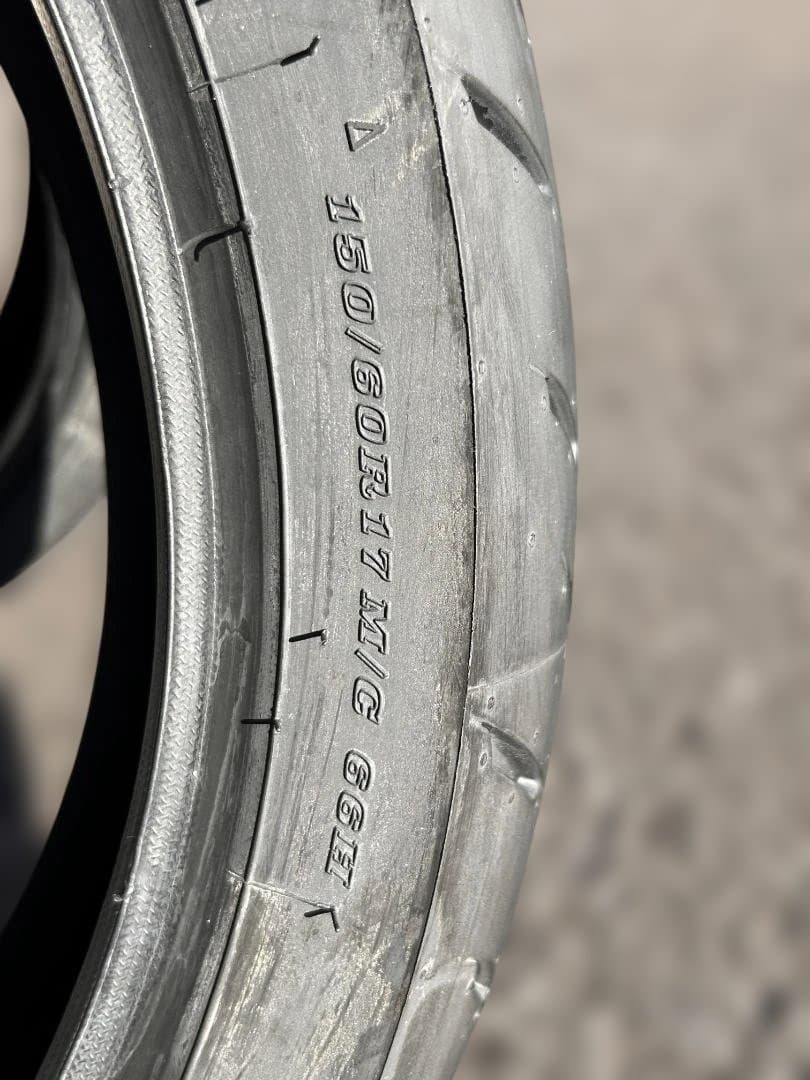 DUNLOP SPORTMAX GPR300 新車はずし